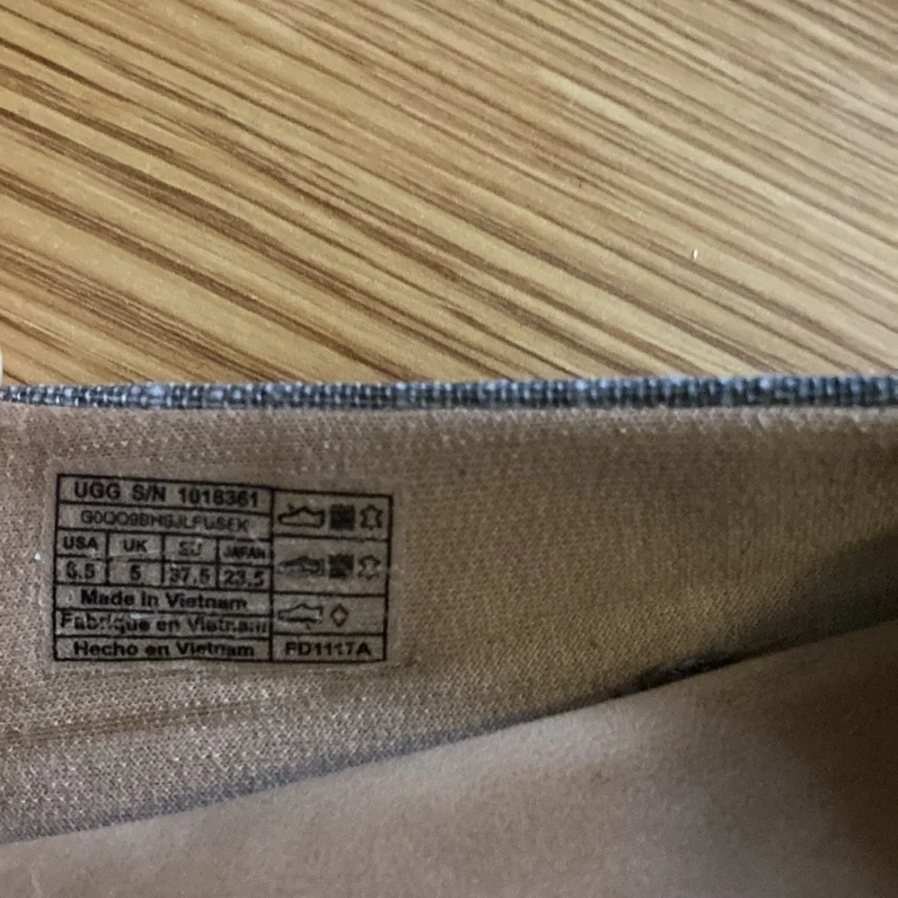 UGG ballerina flats with tassels - Picture 5 of 5